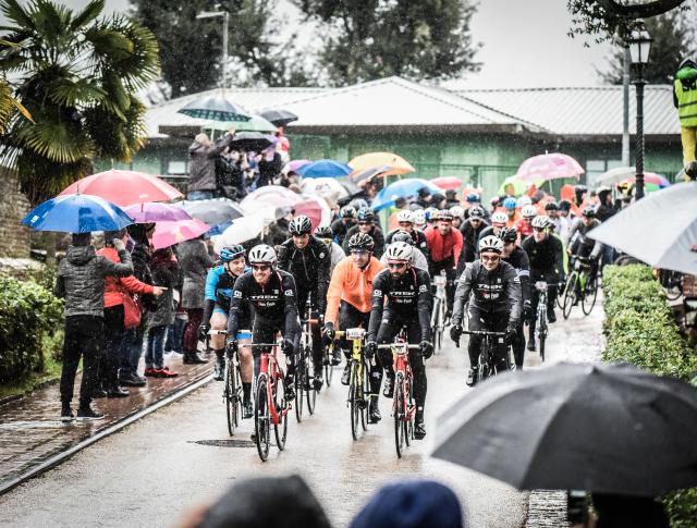 Strade Bianche Bidong Fietstransport Fietsvakantie
