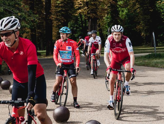 Paris Le Tour Bidong 
