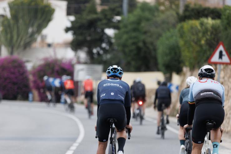 Bidong fietsvakantie fietstransport Tui